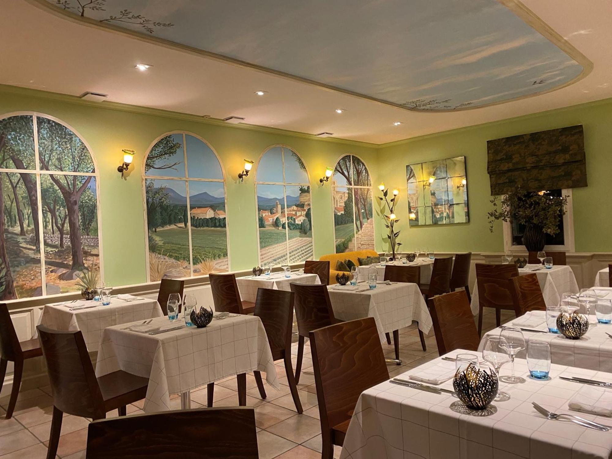 Hotel La Bastide De Grignan Esterno foto